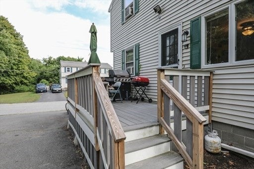 34 Neofotistos Cir, Dracut, MA Photo #21