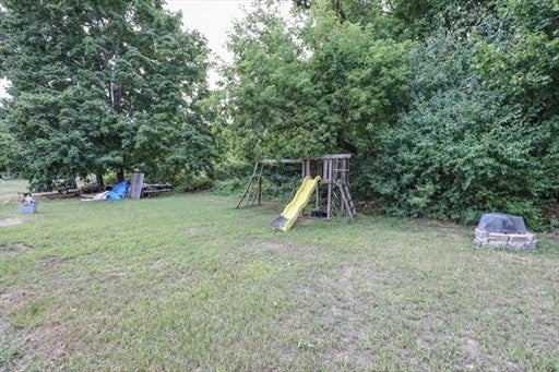 34 Neofotistos Cir, Dracut, MA Photo #19