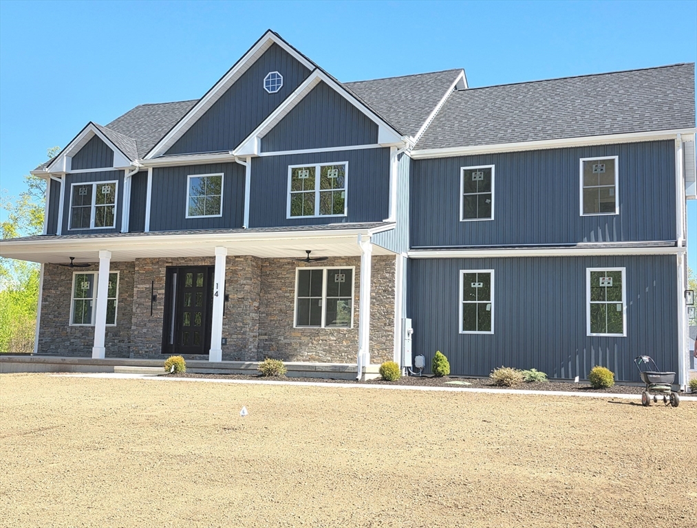 14 Balsam Hill Rd, Ludlow, MA Photo #3