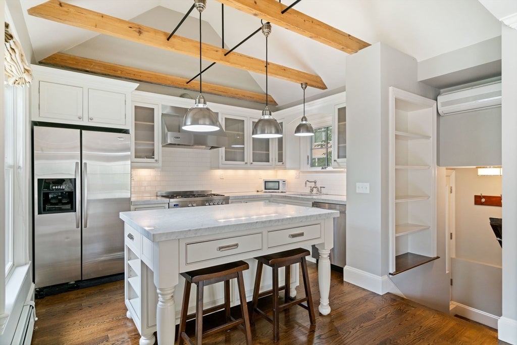 23 Bellis Circle, Cambridge, MA, 23 Bellis Circle, Cambridge, MA Photo #4