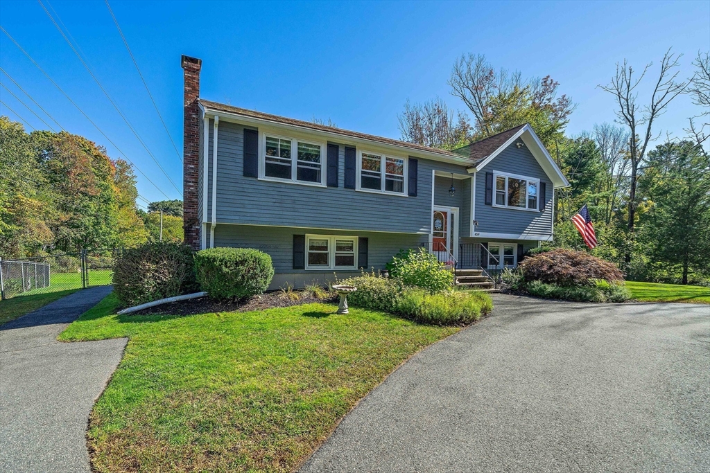 459 N Elm St