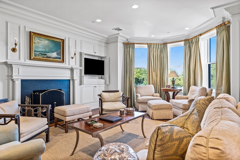 348 Beacon Street 4