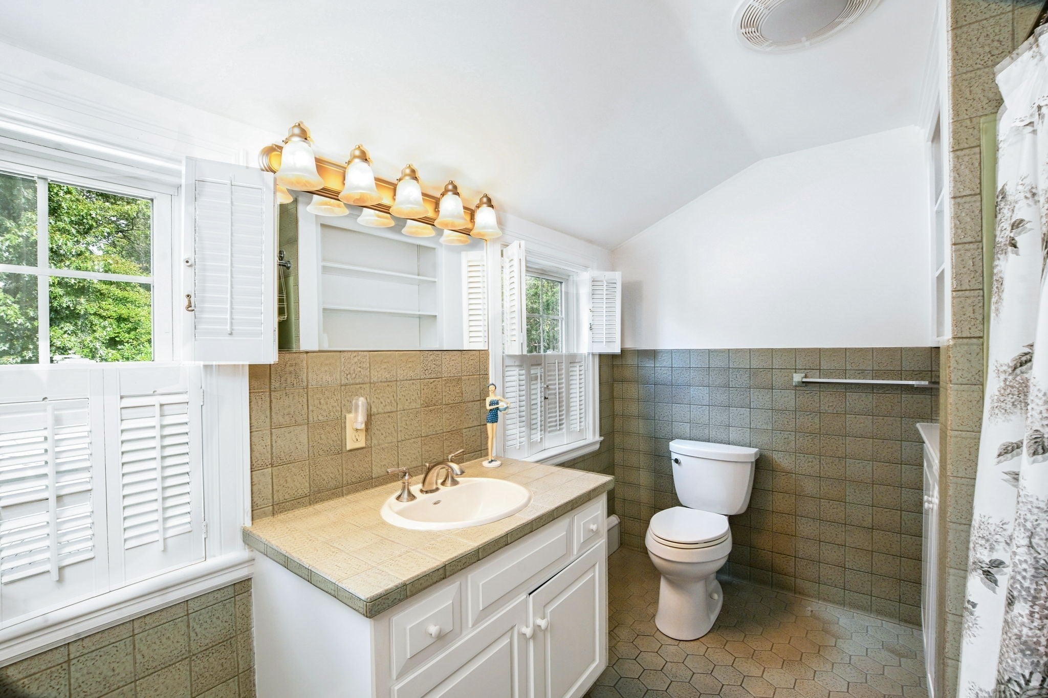 222 Sippewissett Rd, Falmouth, MA, 222 Sippewissett Rd, Falmouth, MA Photo #29