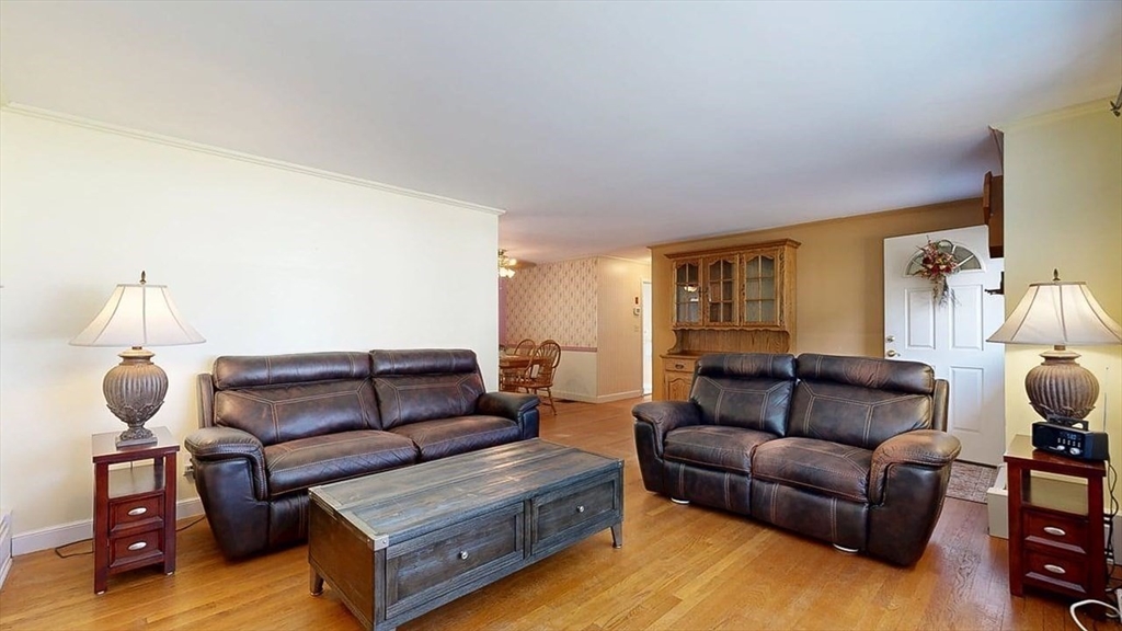 13 Fairchild Drive