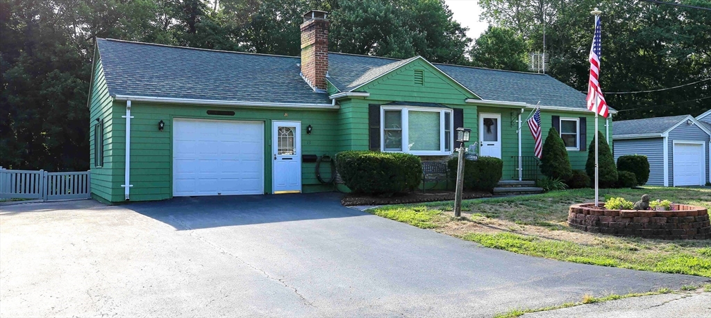 13 Fairchild Drive