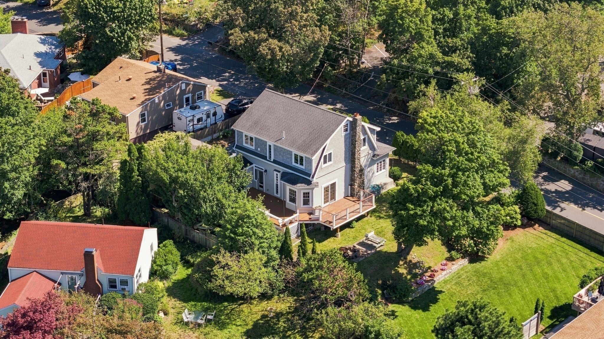 68 Gardner Rd, Nahant MA 01908
