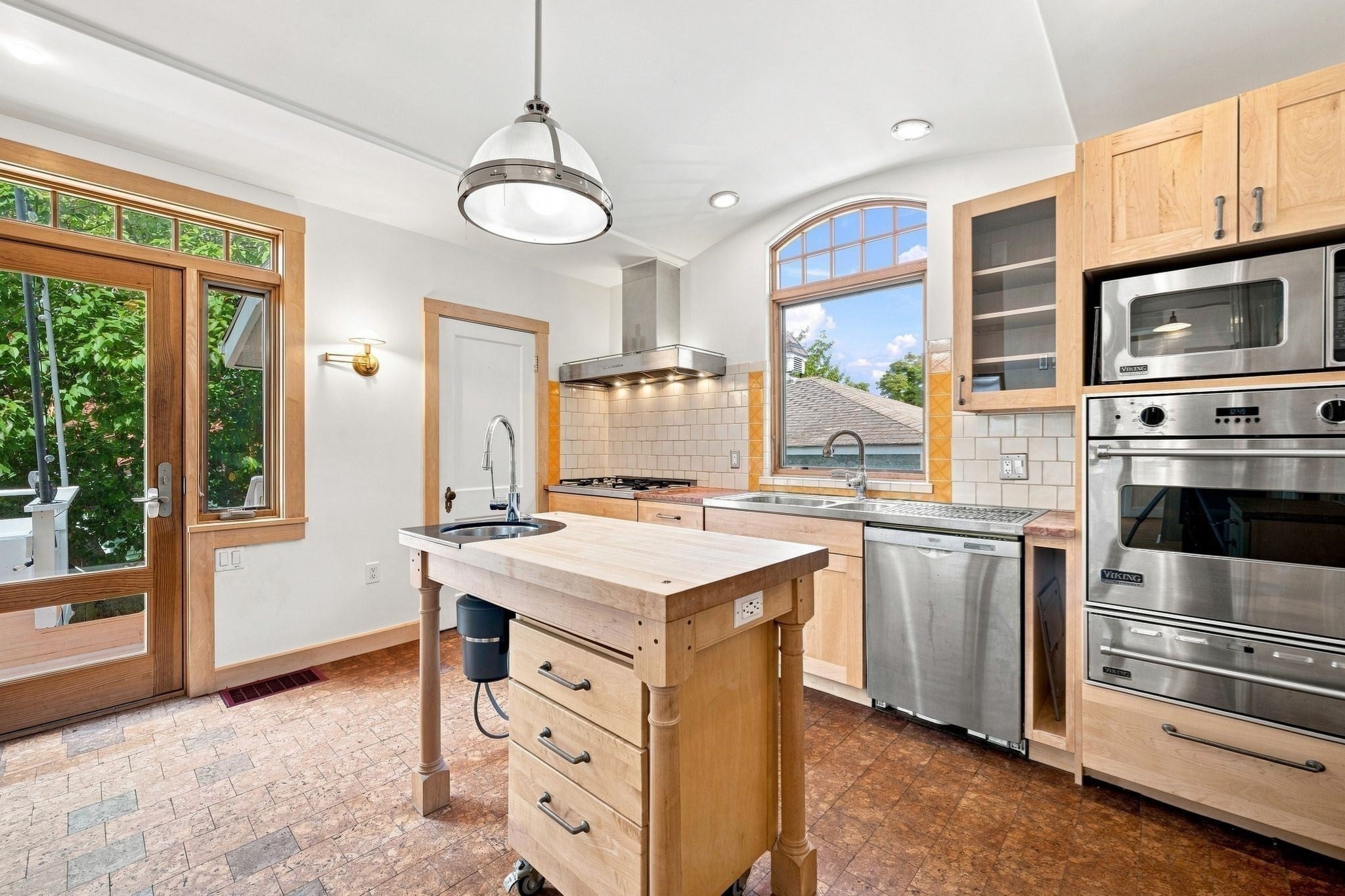 68 Gardner Rd, Nahant, MA, 68 Gardner Rd, Nahant, MA Photo #20