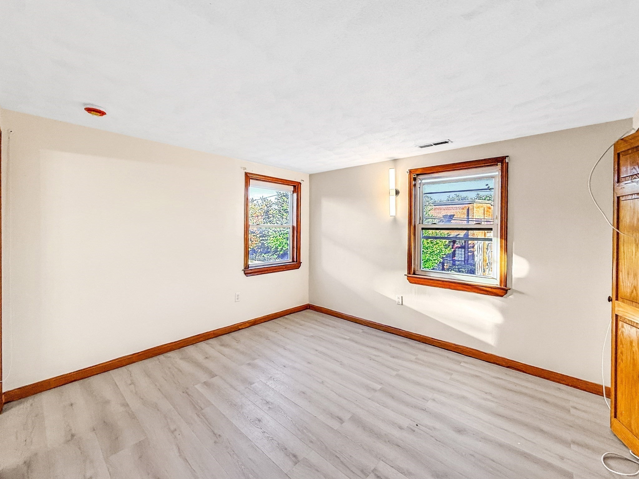 204 Bremen St #3, Boston, MA Photo #12