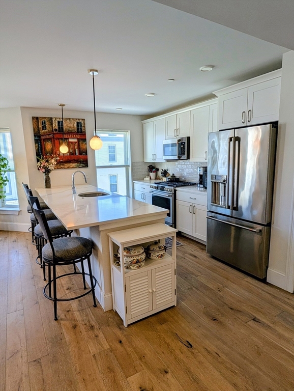 27 Ward St 201