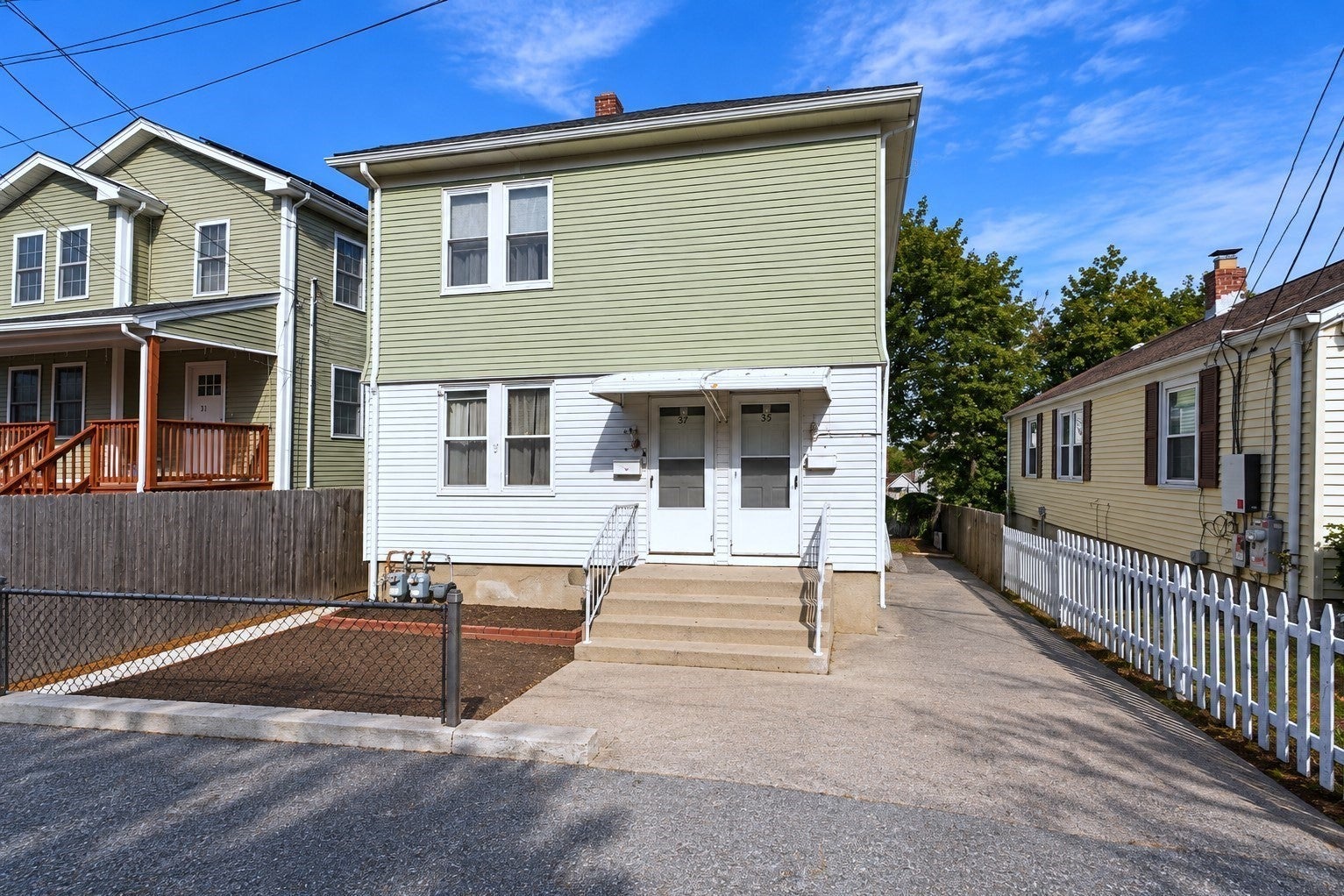 Photo of 35 Hymer ST, Providence, RI