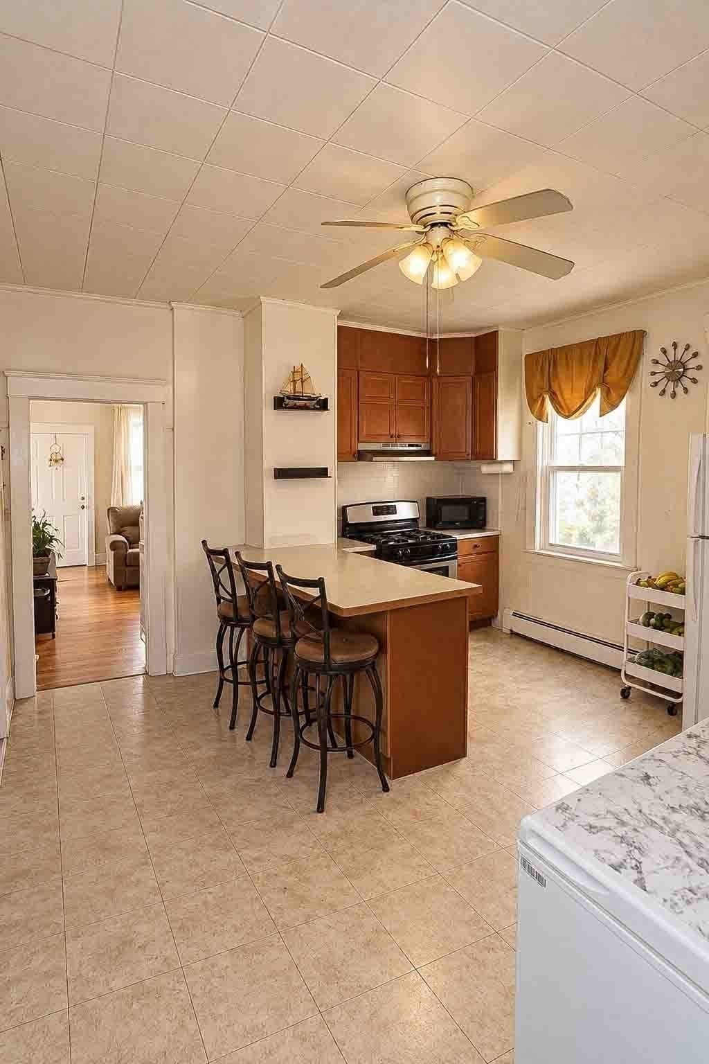 35 Hymer ST, Providence, RI, 35 Hymer ST, Providence, RI Photo #7