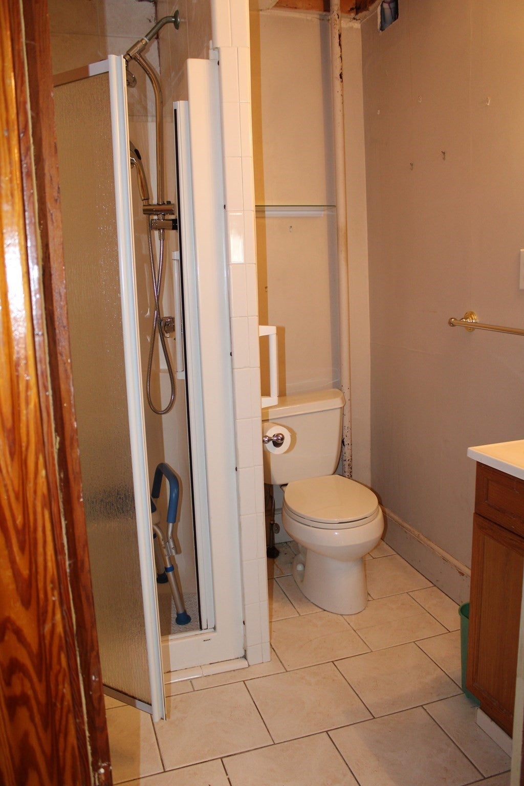 17 Clarence St, Attleboro, MA, 17 Clarence St, Attleboro, MA Photo #9