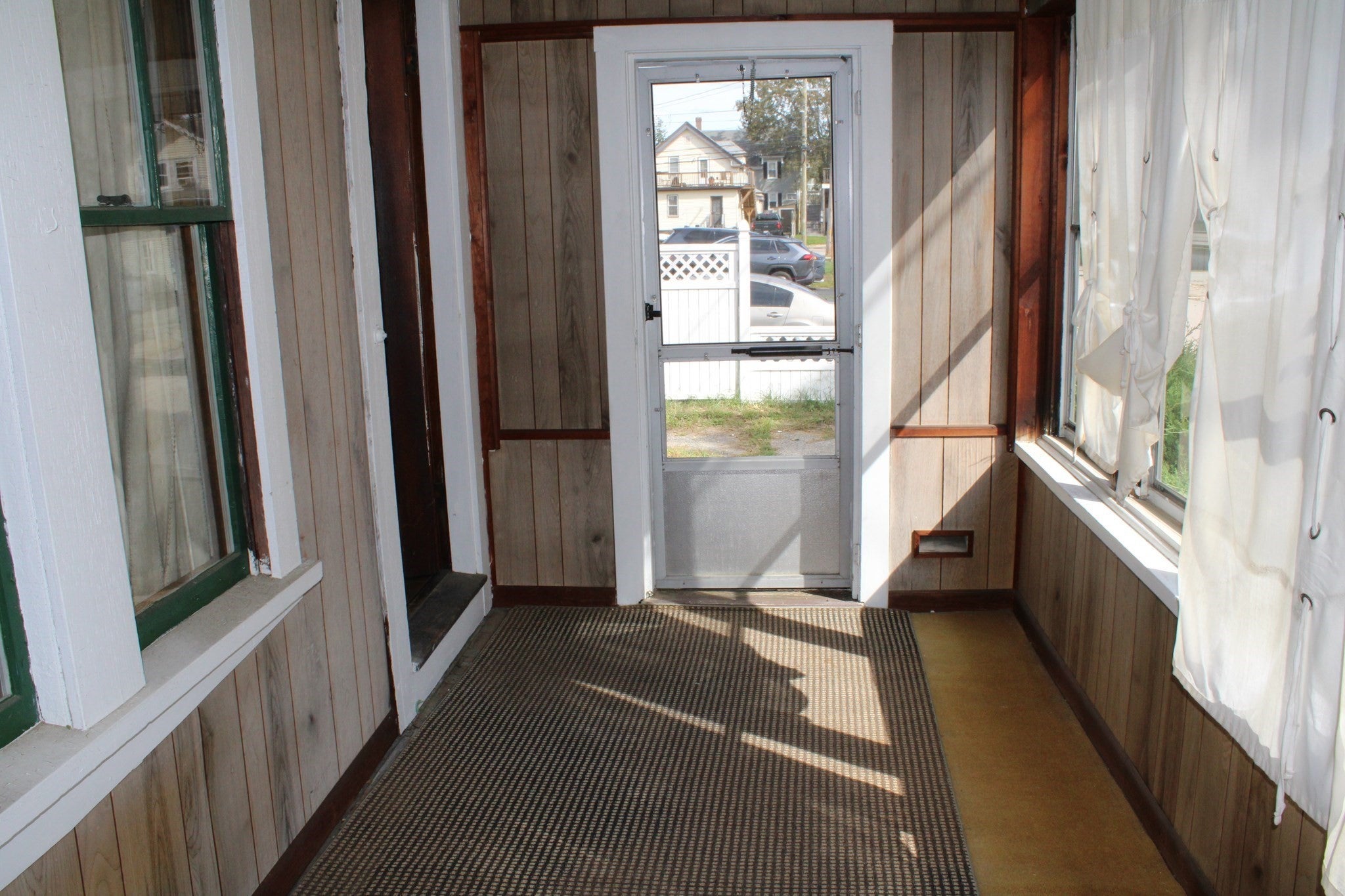 17 Clarence St, Attleboro, MA, 17 Clarence St, Attleboro, MA Photo #10