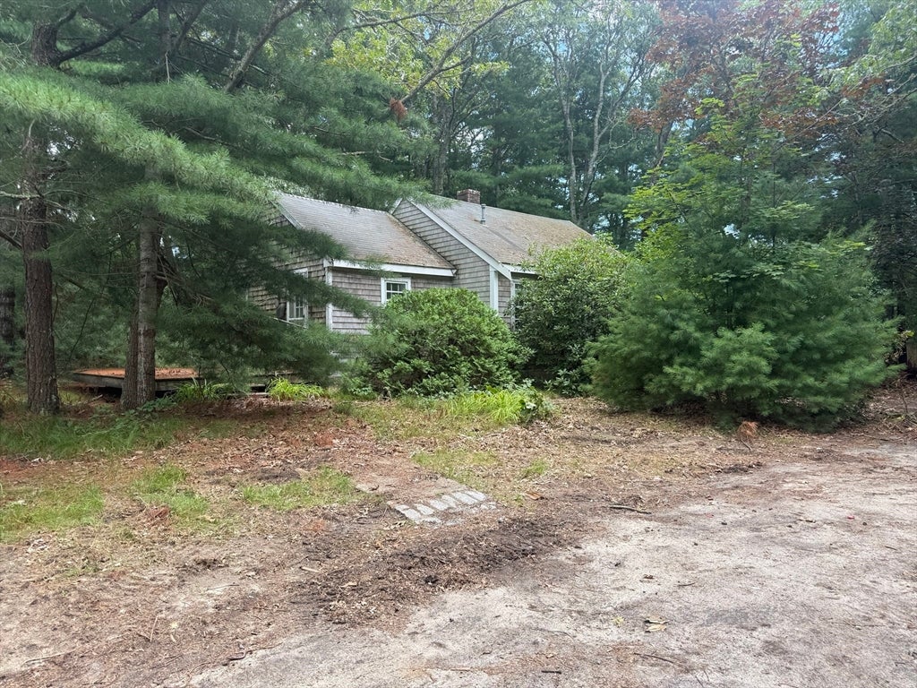 Photo of 1081-B Main St, Barnstable, MA