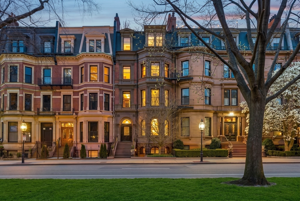 Photo of 55 Commonwealth Avenue, Boston, MA