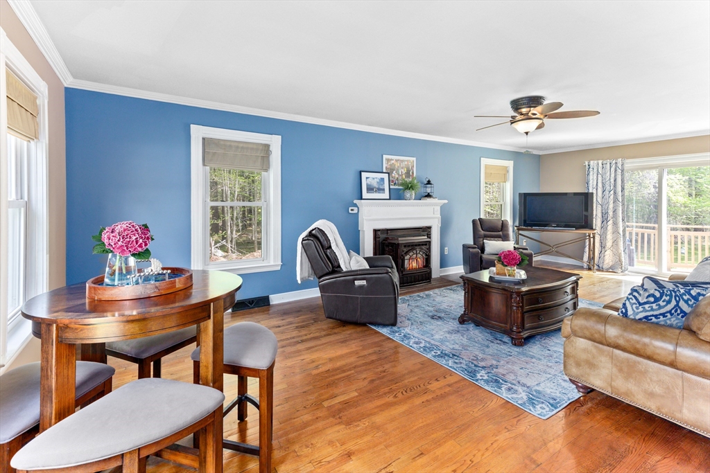 9 Cottle Lane, Freetown, MA Photo #14