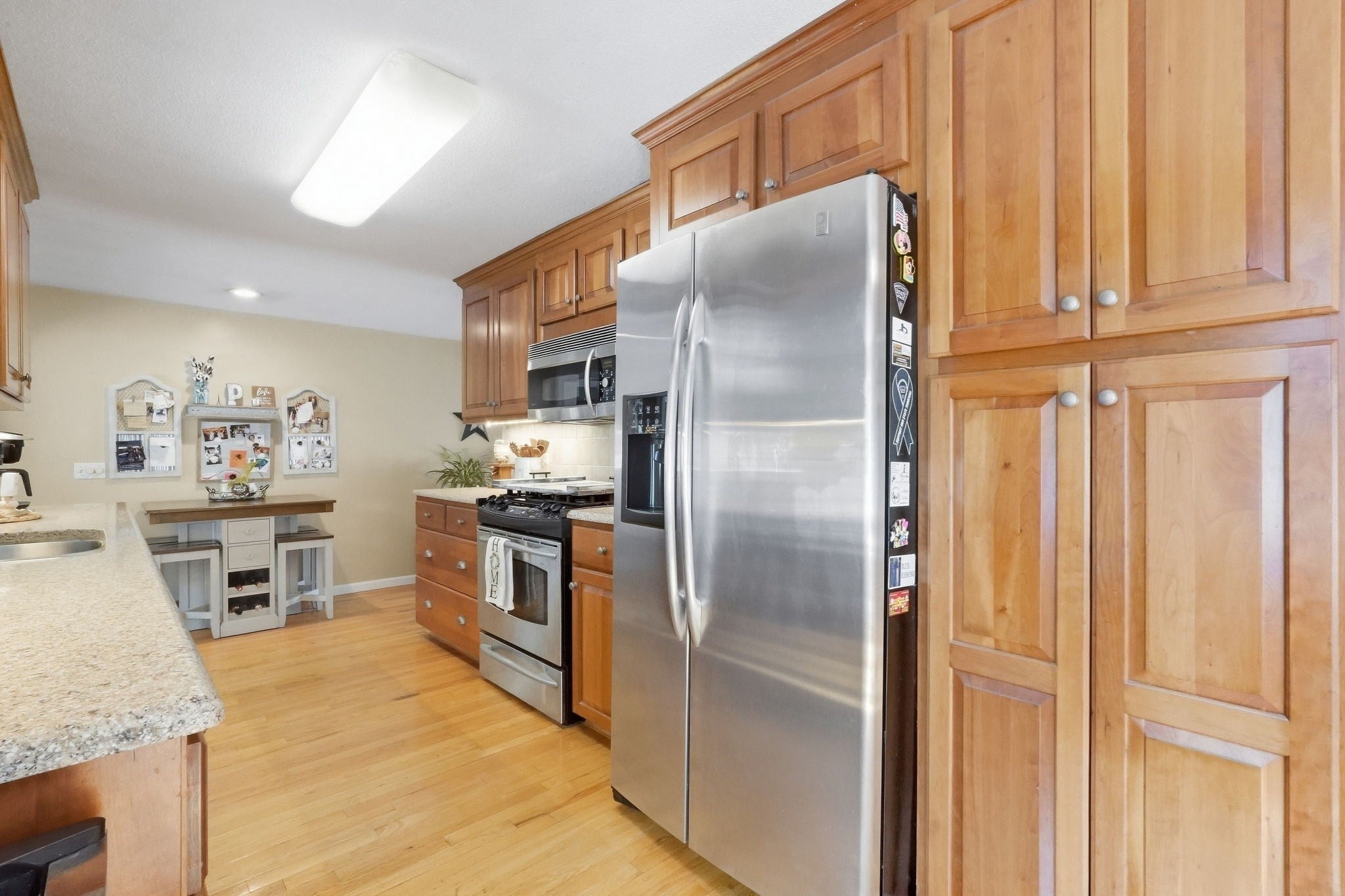 36 Decorie Dr, Wilbraham, MA, 36 Decorie Dr, Wilbraham, MA Photo #2