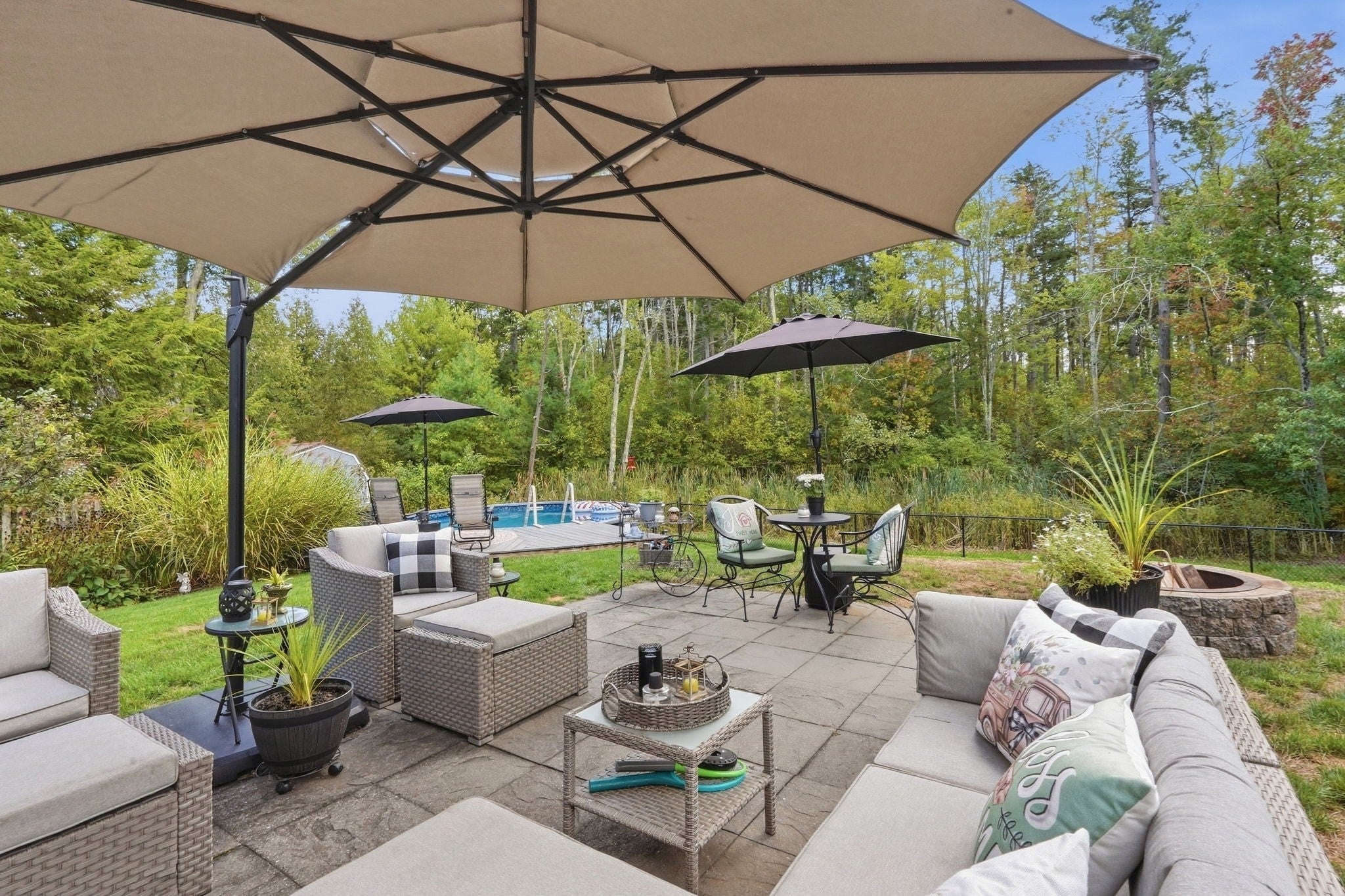 36 Decorie Dr, Wilbraham, MA, 36 Decorie Dr, Wilbraham, MA Photo #3