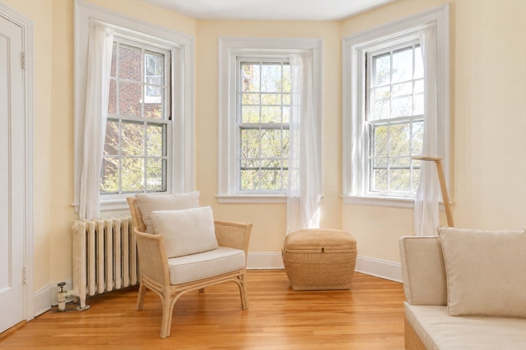 41 Bowdoin Street #28
