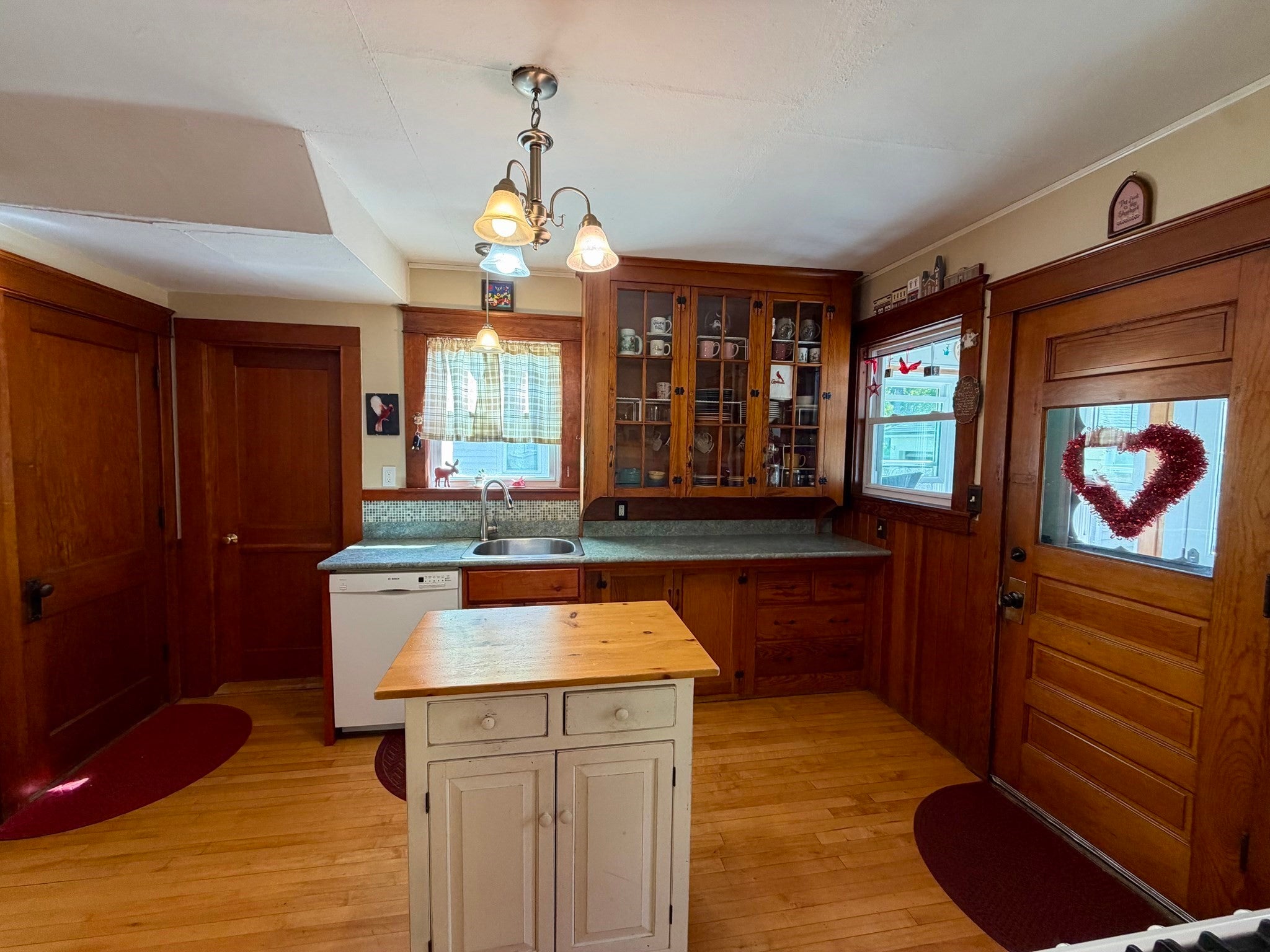 22 Madison Circle, Greenfield, MA, 22 Madison Circle, Greenfield, MA Photo #6