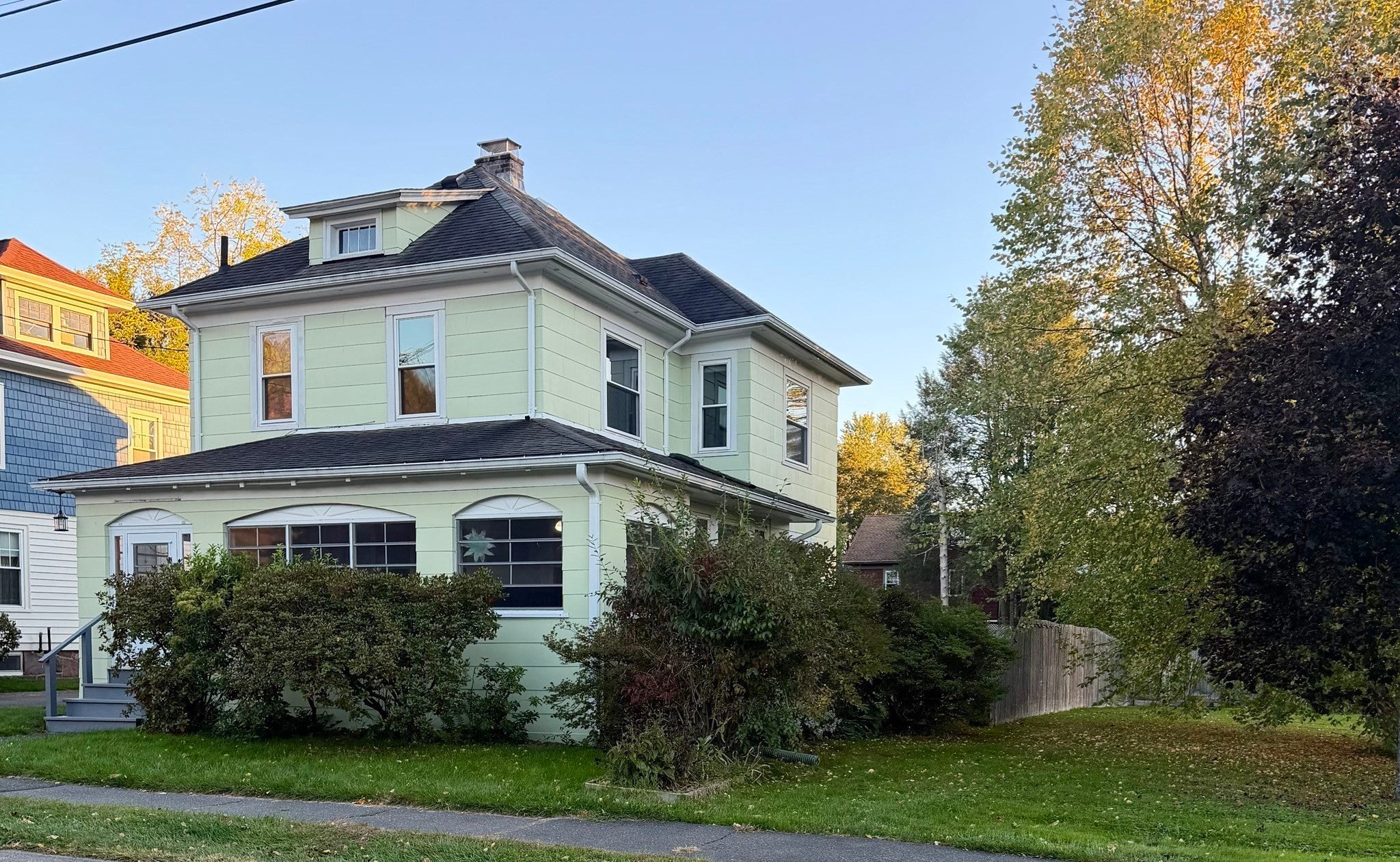 22 Madison Circle, Greenfield, MA, 22 Madison Circle, Greenfield, MA Photo #2