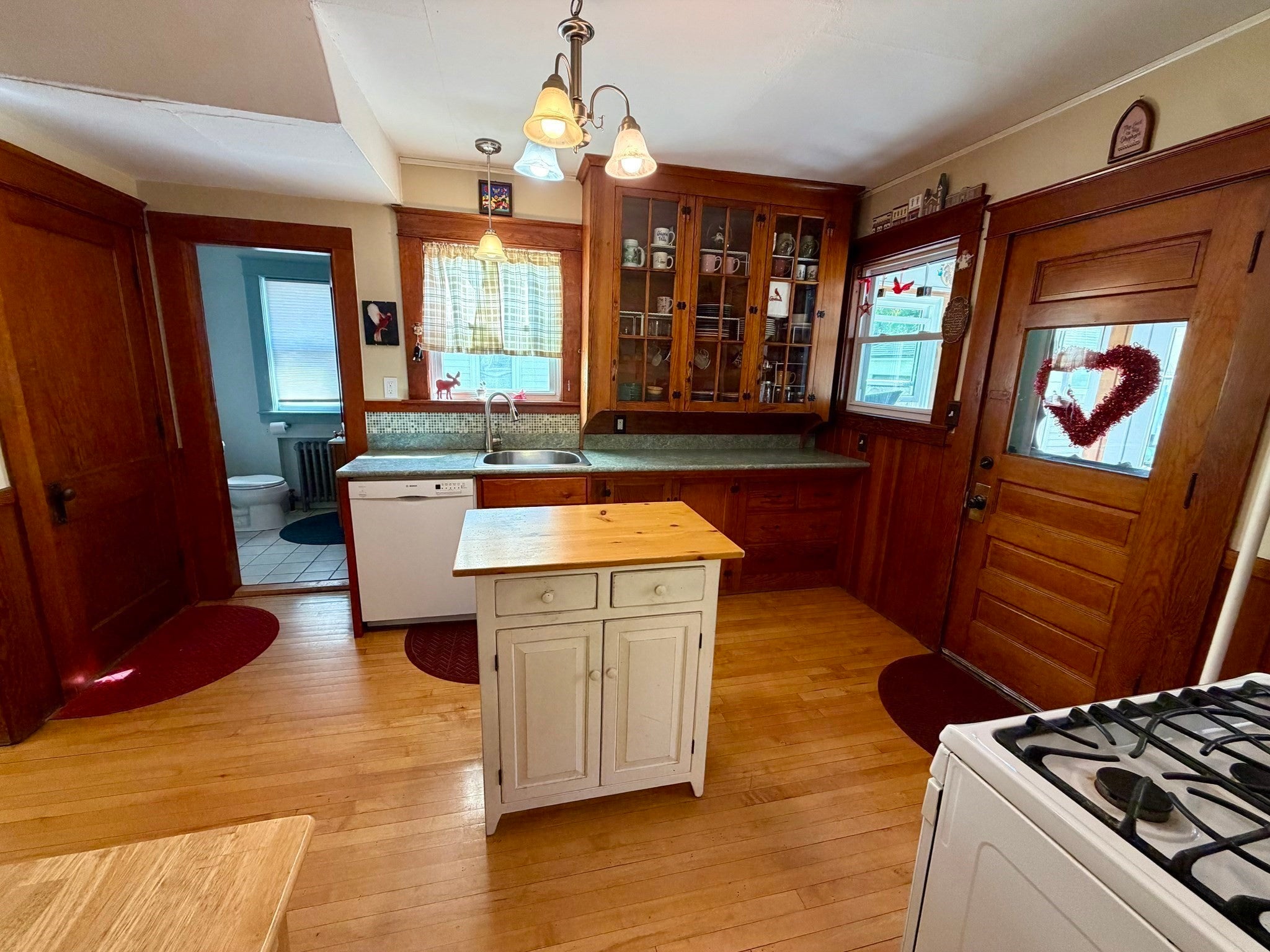 22 Madison Circle, Greenfield, MA, 22 Madison Circle, Greenfield, MA Photo #5