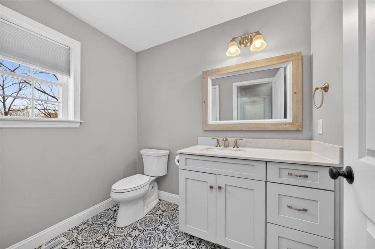 143 Driftway, Scituate, MA Photo #8