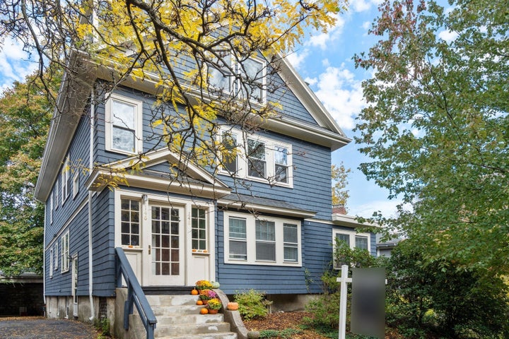 Photo 1 of 28 — 146 University Rd 146, Brookline, MA 02445