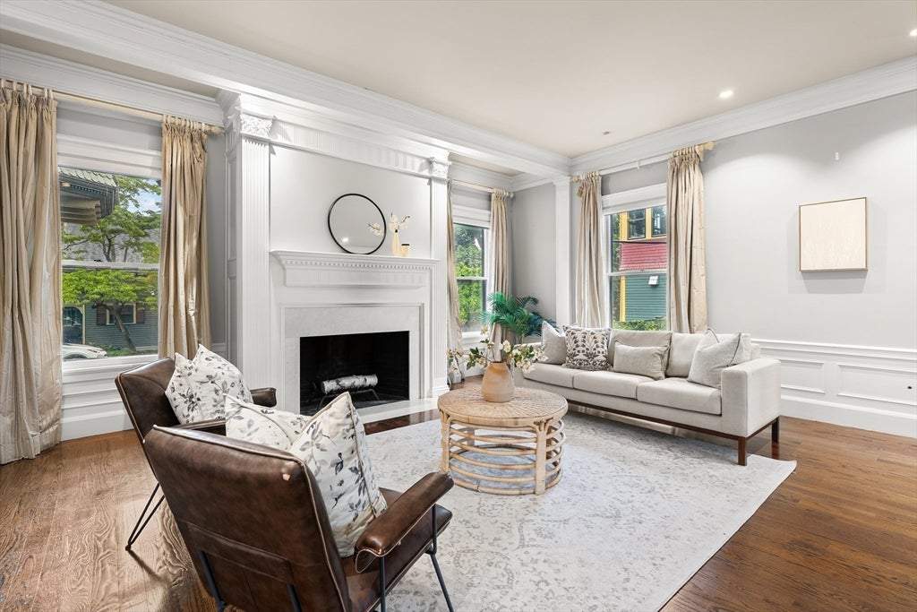 14 Wellington St 1, Arlington MA 02476