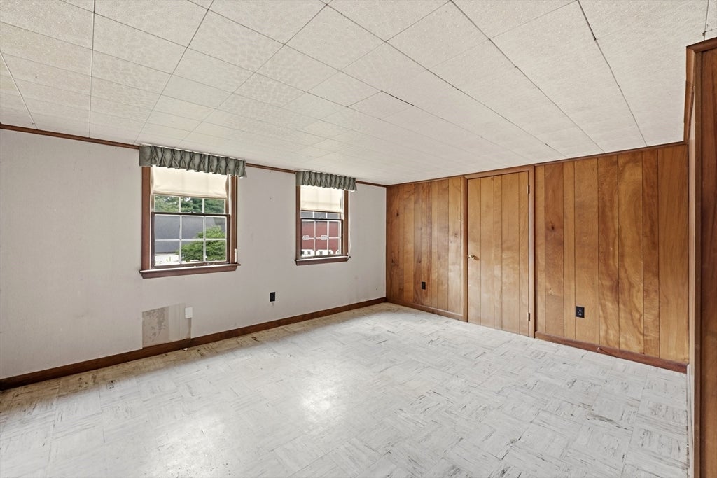 176 Sherburne Ave, Tyngsborough, MA, 176 Sherburne Ave, Tyngsborough, MA Photo #20