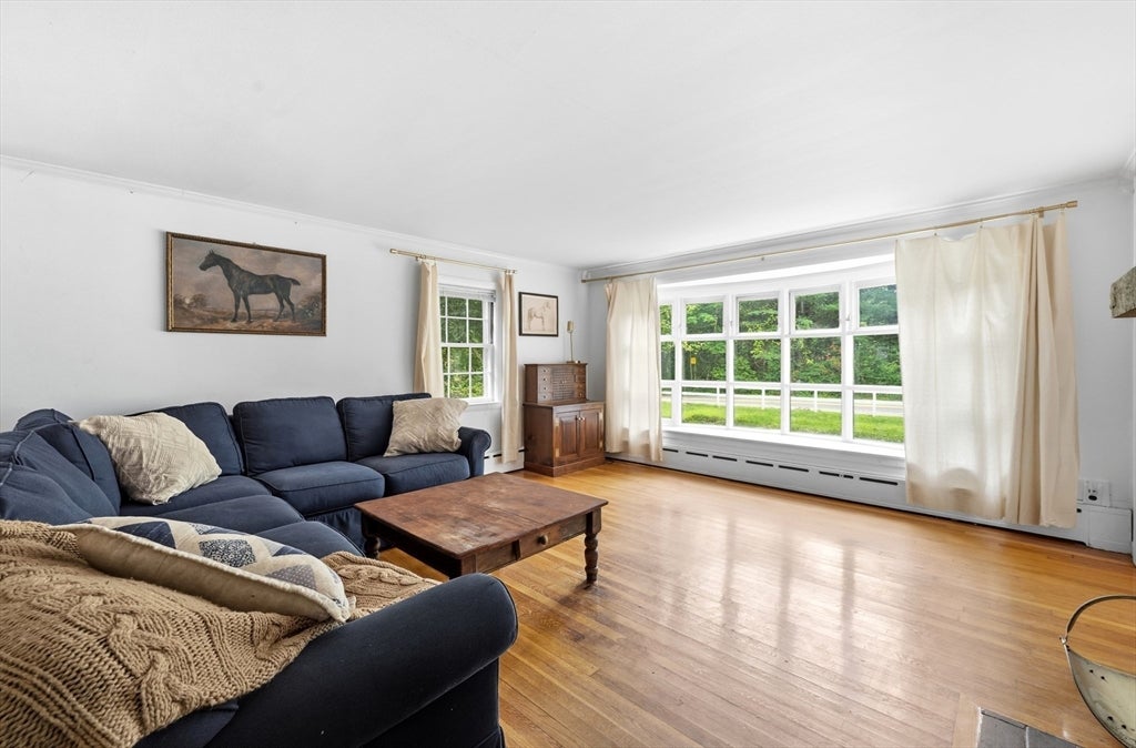 176 Sherburne Ave, Tyngsborough, MA, 176 Sherburne Ave, Tyngsborough, MA Photo #14