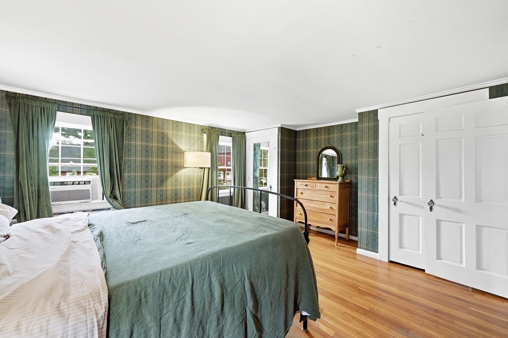 176 Sherburne Ave, Tyngsborough, MA, 176 Sherburne Ave, Tyngsborough, MA Photo #9