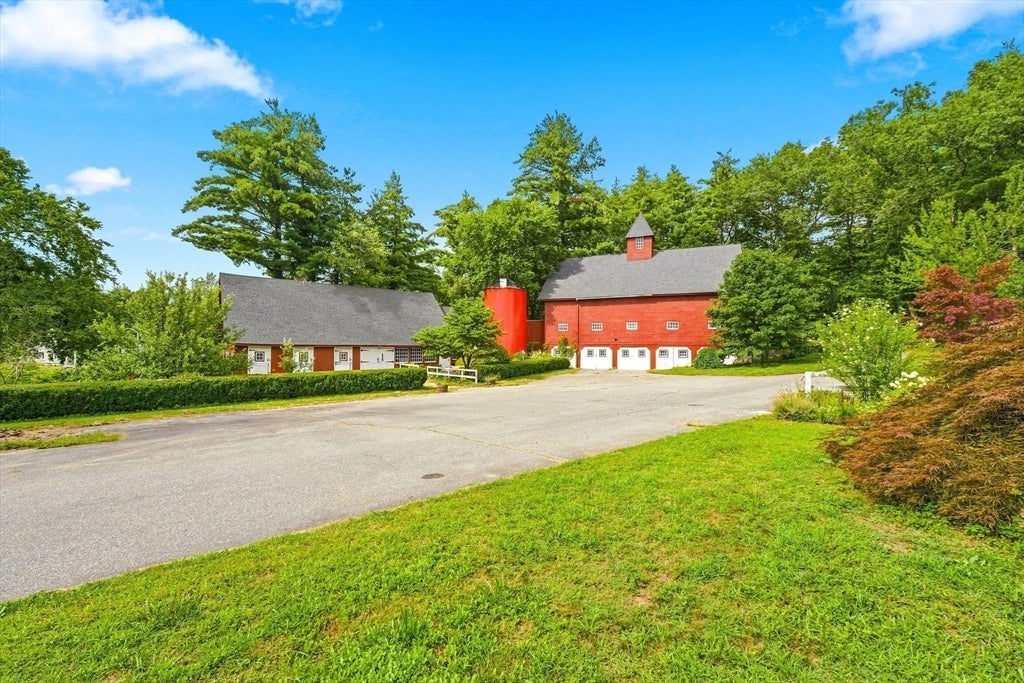 176 Sherburne Ave, Tyngsborough, MA, 176 Sherburne Ave, Tyngsborough, MA Photo #23