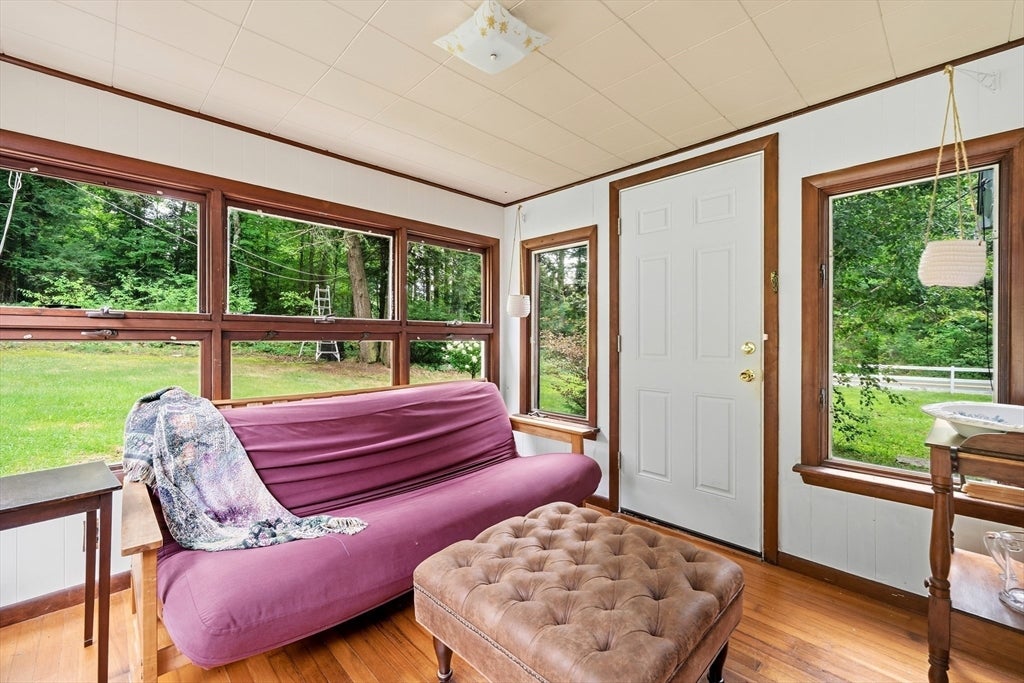 176 Sherburne Ave, Tyngsborough, MA, 176 Sherburne Ave, Tyngsborough, MA Photo #17