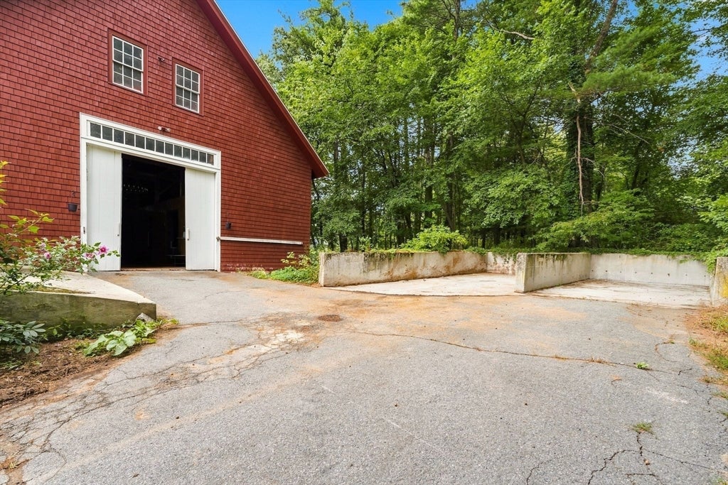 176 Sherburne Ave, Tyngsborough, MA, 176 Sherburne Ave, Tyngsborough, MA Photo #25
