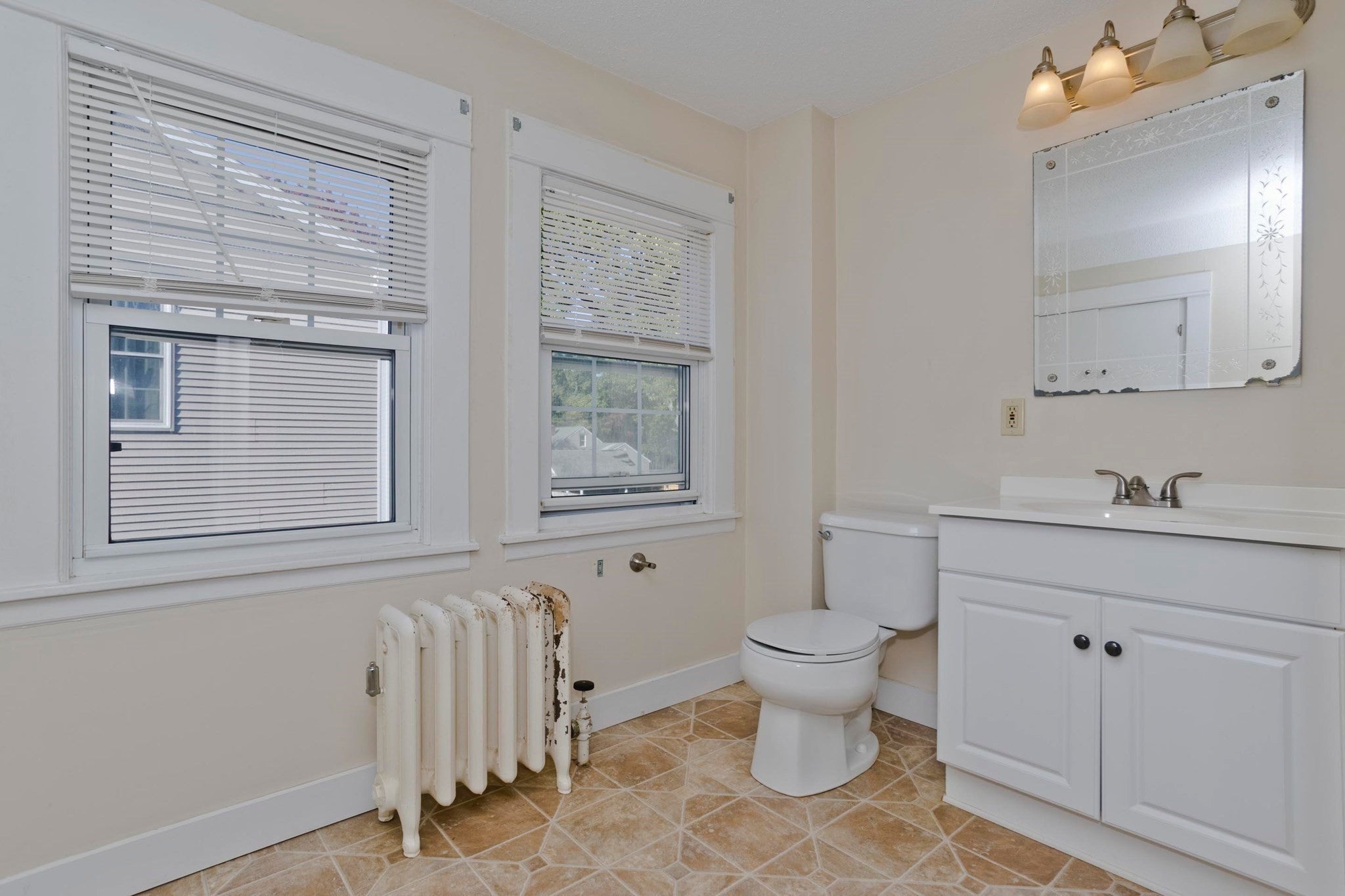 276 Tremont St, Springfield, MA, 276 Tremont St, Springfield, MA Photo #12