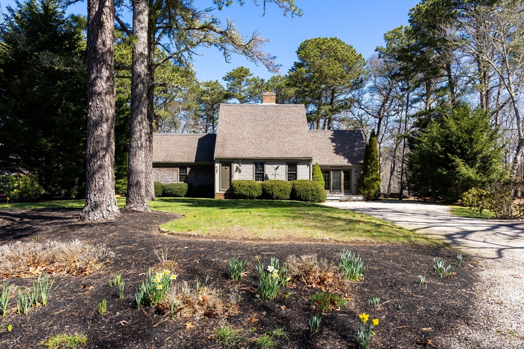 30 Pine View Dr