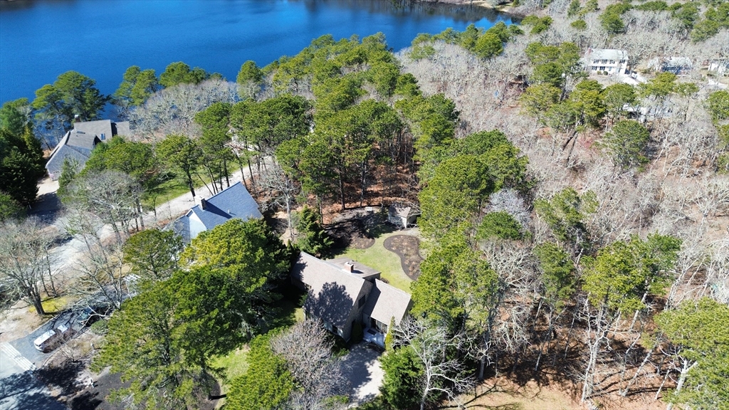 30 Pine View Dr