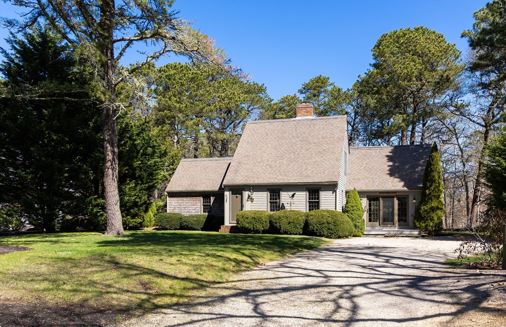 30 Pine View Dr