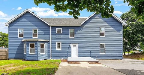 25 Cane St Fitchburg MA 01420