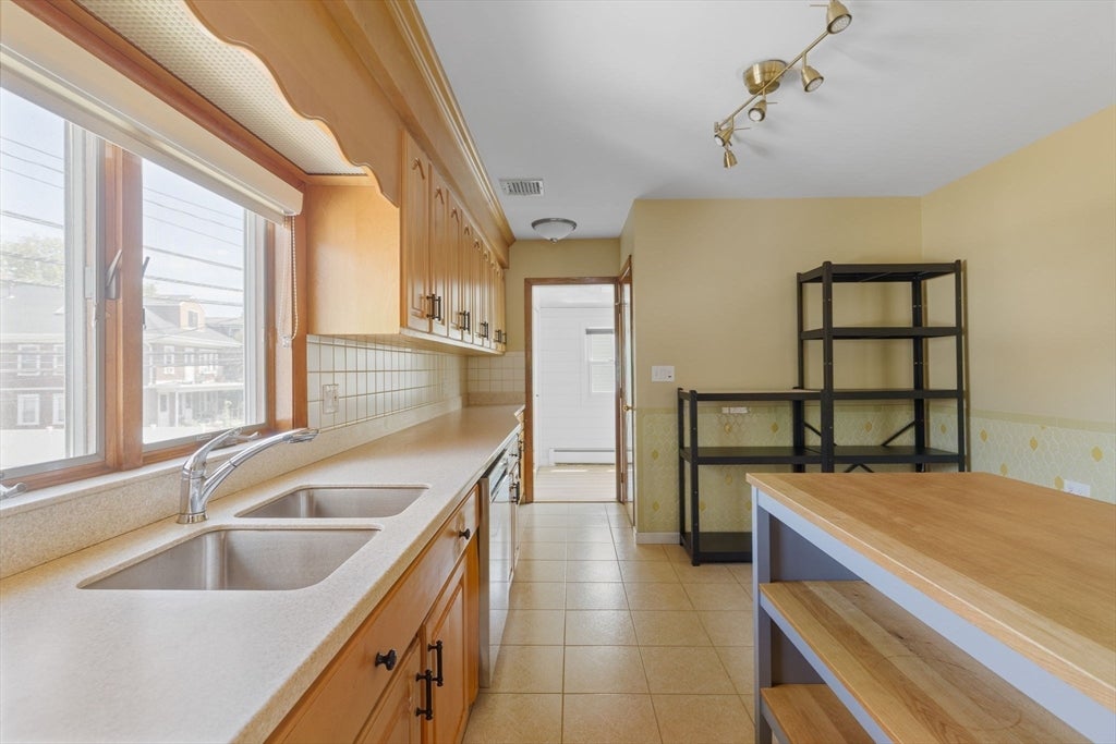13 Rawson Rd #13, Arlington, MA, 13 Rawson Rd #13, Arlington, MA Photo #12