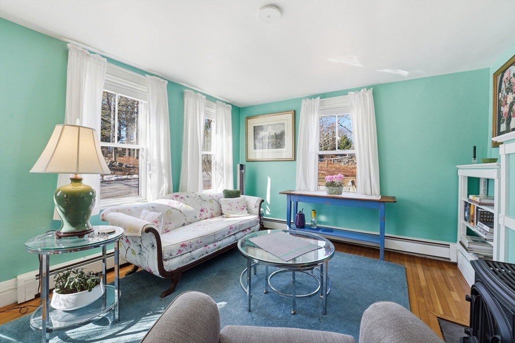 13 Old Littleton Road