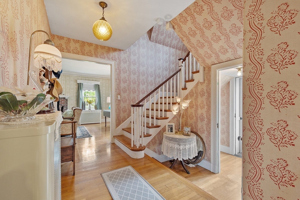 23 Lincoln Ave