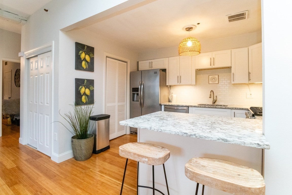 7 S Stone Mill Dr #403, Dedham, MA, 7 S Stone Mill Dr #403, Dedham, MA Photo #14