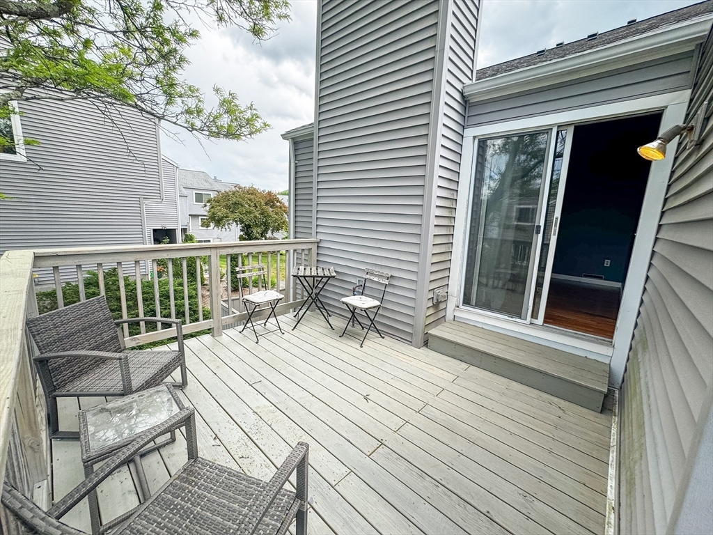 32 Autumn Ln 32