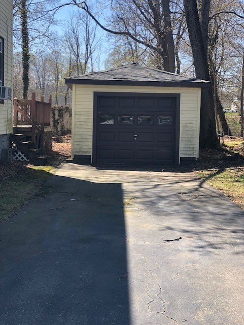 73 Belcher Street