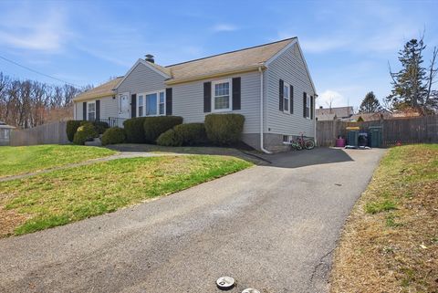 77 Clapp St Abington MA 02351