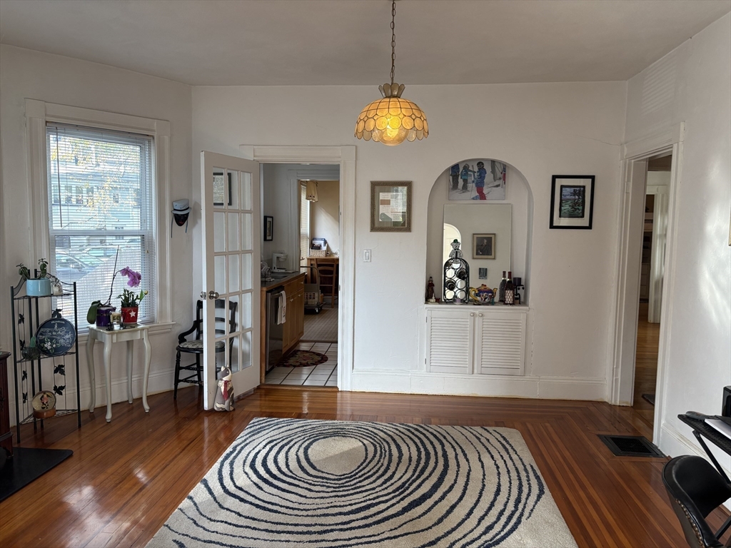 80 Norfolk Avenue 1