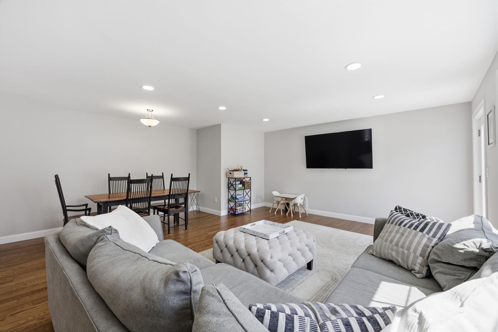 59 Castine St, Worcester, MA Photo #13