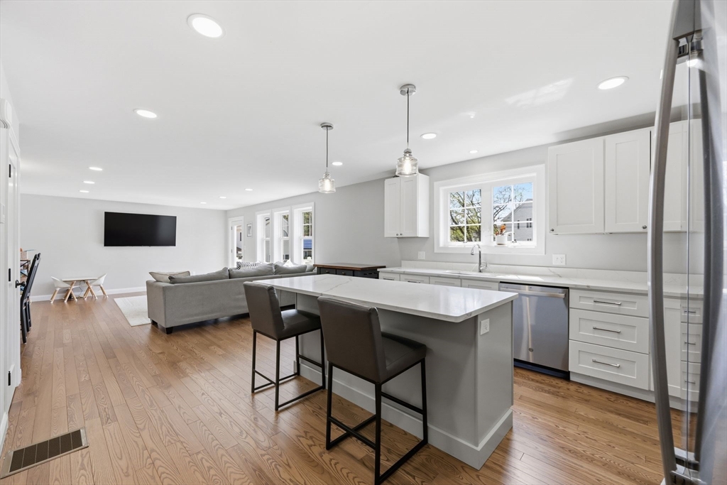 59 Castine St, Worcester, MA Photo #16